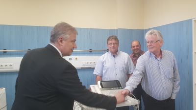 Фирма Дъчмед дари на „УМБАЛСМ Н. И. Пирогов“ ЕАД дигитален модерен електрокардиограф