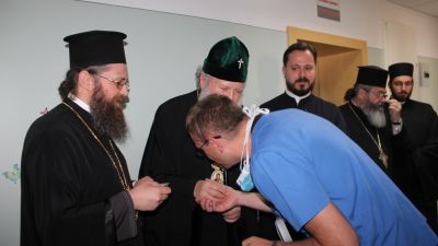 „Пирогов“ получи дарение от Софийска Св. Mитрополия