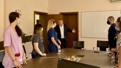 Курсанти от ВМА стажуват в "Пирогов"