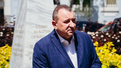 "Пирогов" с паметник на служителите, отдали  живота си на другите преди, повреме и след COVID-19