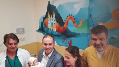 2 бебета ще посрещнат първата си Коледа благодарение на екипа на д-р Цветко Георгиев