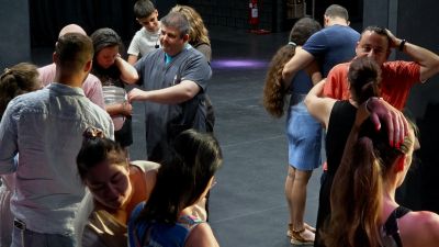 Близо 60 родители се включиха в последното издание на Лятна академия за родители' 2026 в Joy Station