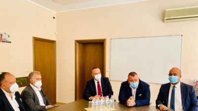 Директорът на  "Пирогов" д-р Валентин Димитров се срещна с известния учен проф. Армандо Бартолаци