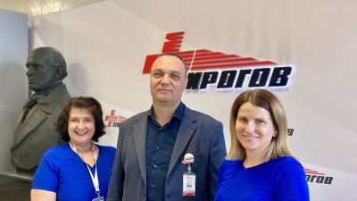 "Адела Клиник" дари "Пирогов"  с  висококачествено медицинско оборудване