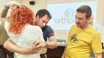 Лятна академия за родители "Първа помощ за малките герои" премина при изключителен интерес