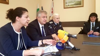 "Пирогов" и асоциация ДЕМЕТРА обучават служители на болницата как да разпозват жертви на дошно насилие