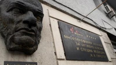 Пандемията намали тежкия травматизъм в Пирогов.  COVID-19 може да повлияе на ставите и костите