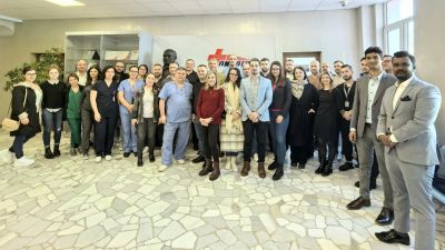 30 млади лекари от цяла България преминаха  практическия курс на доц. Стоян Сопотенски в „Пирогов“