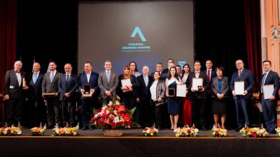 СЛК отличи "Пирогов" с 2 престижни награди в Световния ден на здравето