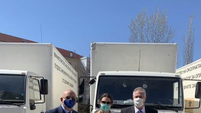 "Пирогов" получи дарение от 500 контейнера за опасни отпадъци