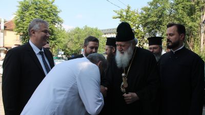 „Пирогов“ получи дарение от Софийска Св. Mитрополия